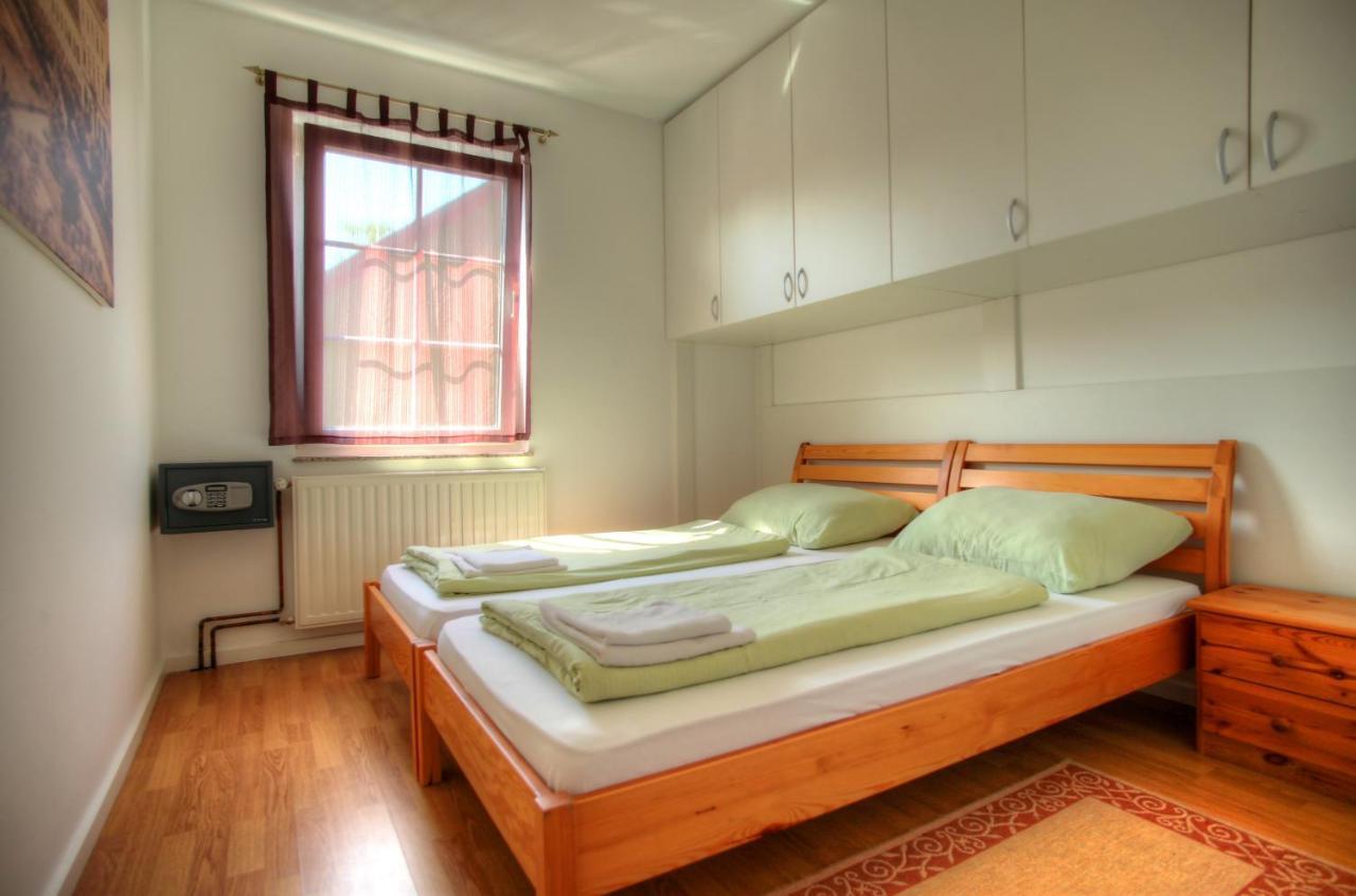 Bokun Apartments II Sisak Exterior photo